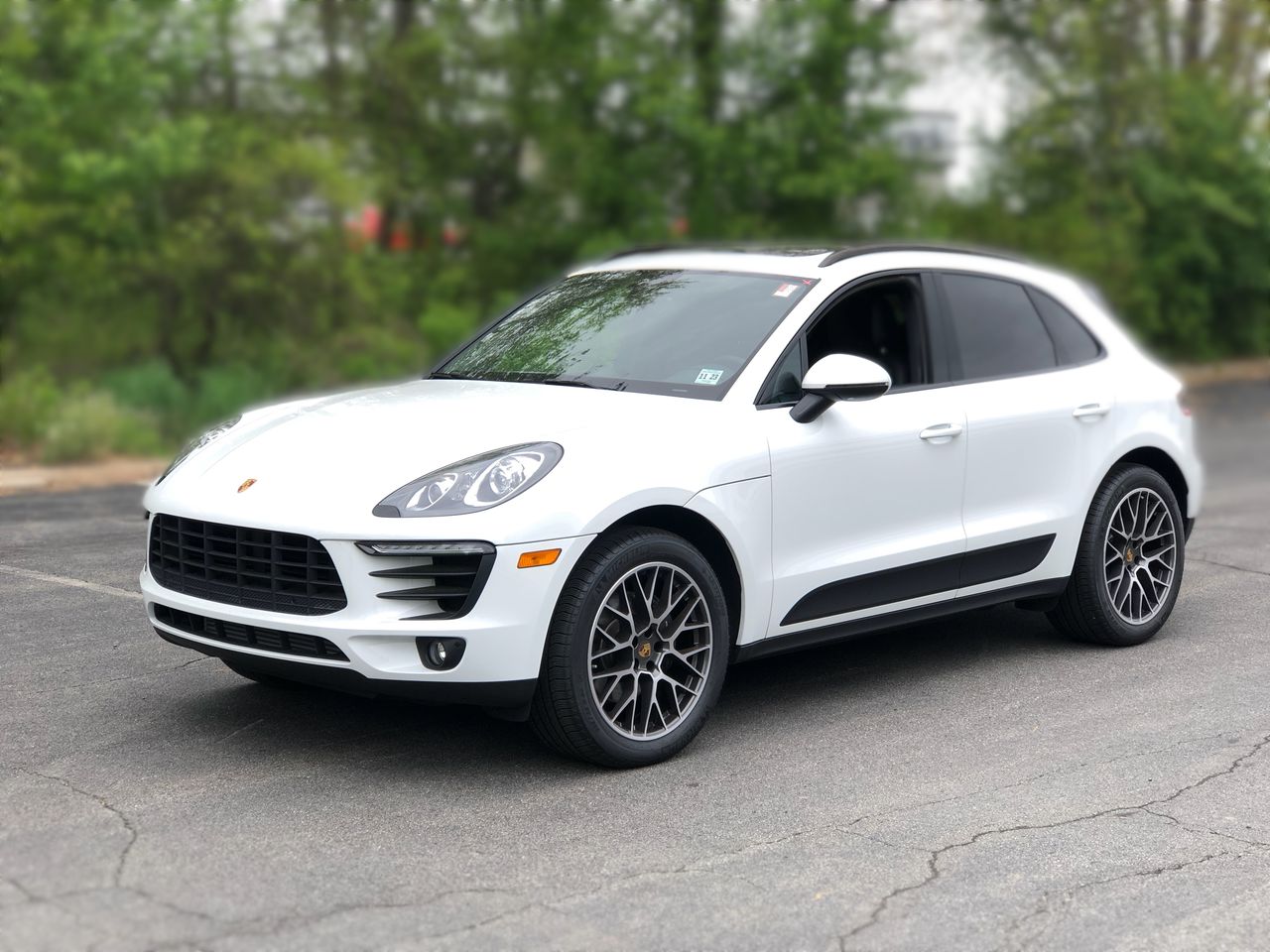 Certified Pre-Owned 2018 Porsche Macan Sport Edition SUV in Lawrence